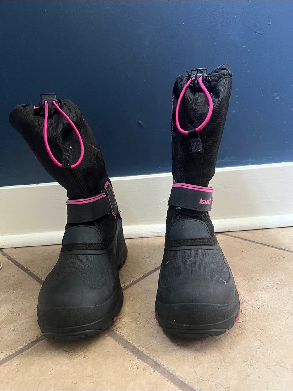 Kamik Kids Black Snow Boots with Pink Accents
